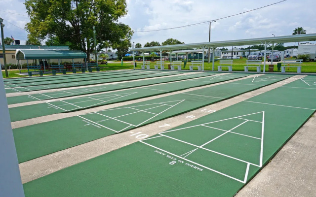 Southern Palms RV Campground Resort