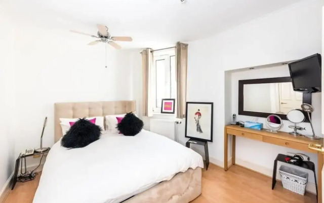 Fabulous Apartment, Chelsea