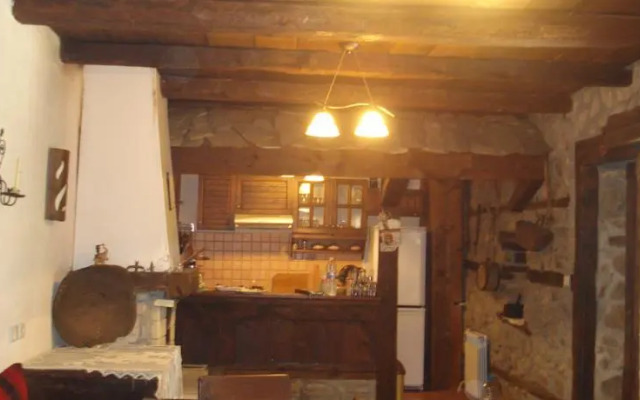 Vodenicharovata House