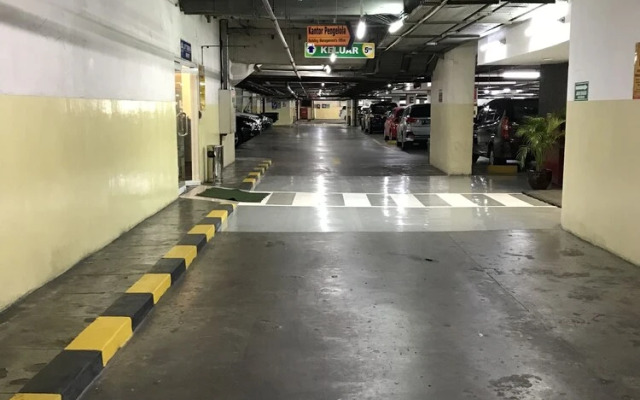Sudirman Park Apartment by Merry