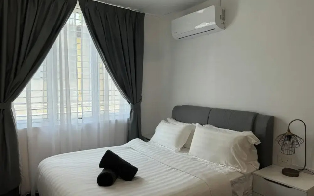 Spacious Pool Villa Tmn Emas Ukay Ampang