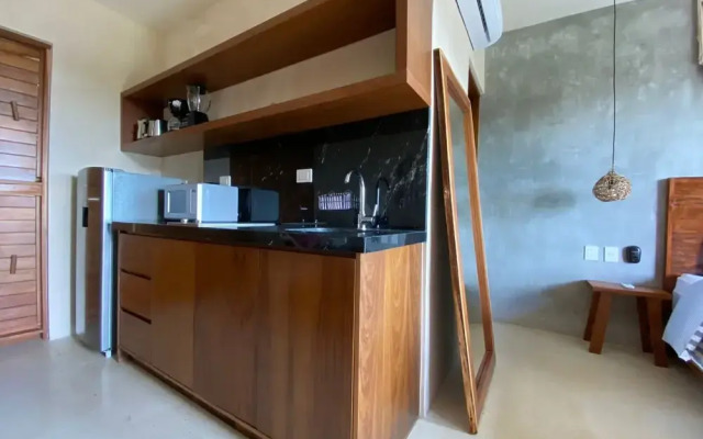 Beautiful Jungle View Luxury Studio