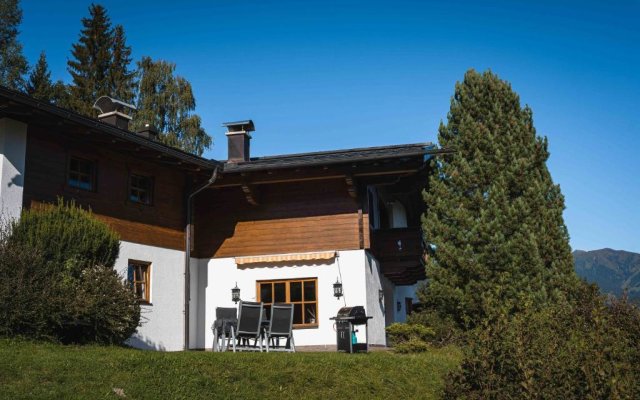 Chalet Crown of the Alps