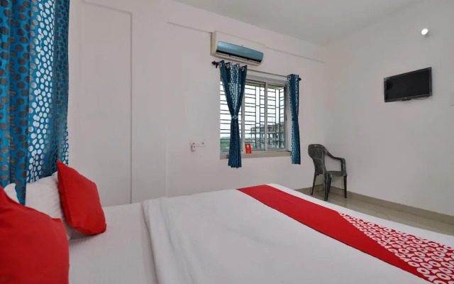 OYO 13600 Newcastle Inn