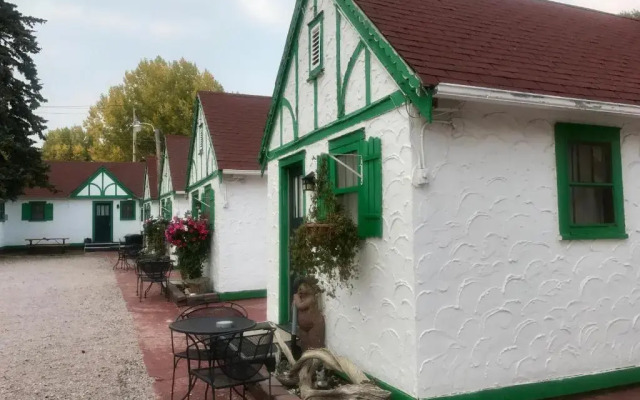 Chalet Motel