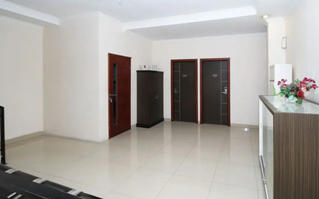 Airy Panakkukang Boulevard Ruko Cempaka 27 Makassar