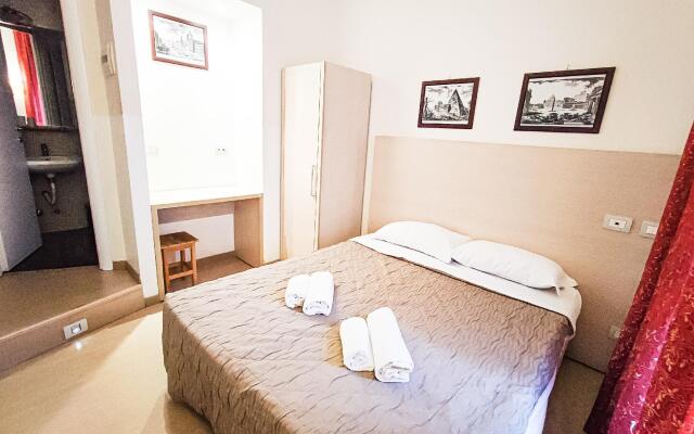 Booking House Roma