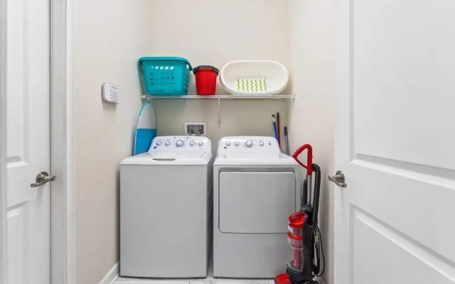 6BR Game Room Plus Large Pool