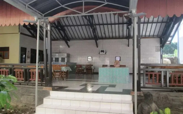 Hotel Dewi