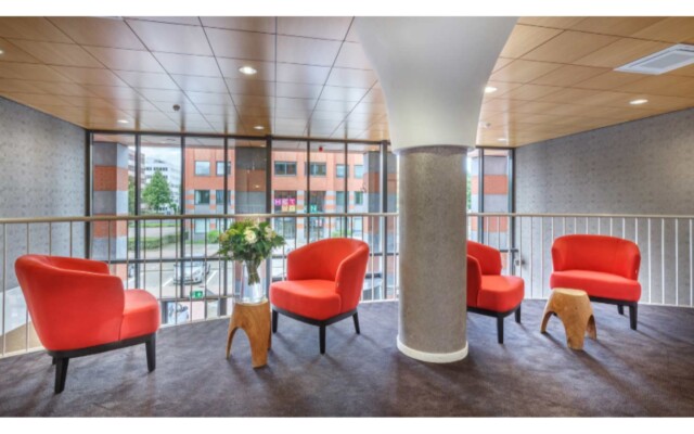 Joy Hotel
