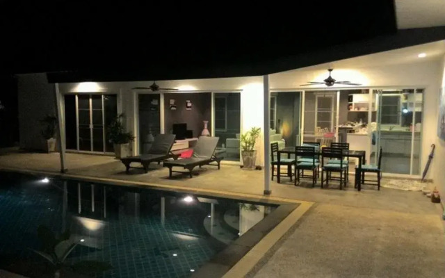 Pearl villa