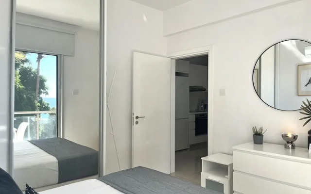 Constantinos Seaview Residence