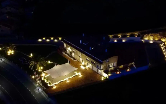 Harpazul Apartments