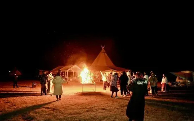 Starry Night Camp