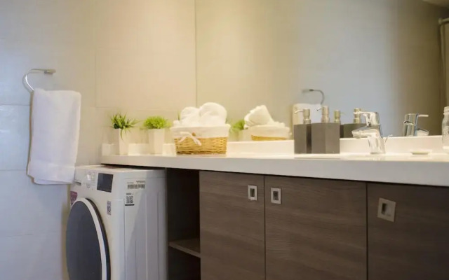 Loica Suites Iii