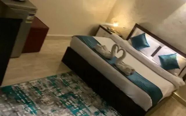 Tut Pyramids View Hotel