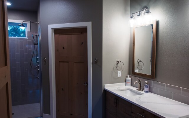 Grand Lodging Company