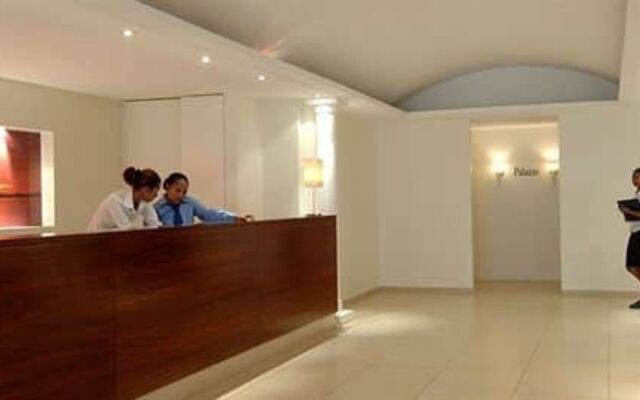 Lamana Hotel