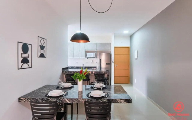 BH15: Apto charmoso com piscina e churrasqueira