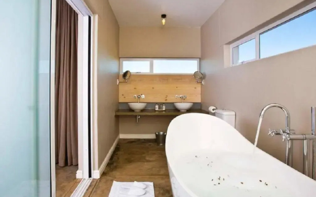 Africa Safari Lodge