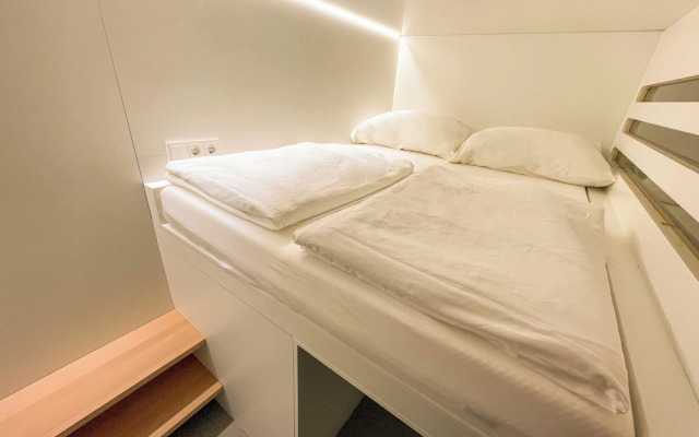 soom Salzburg I Capsule Hotel