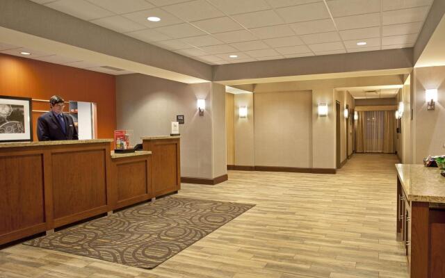 Hampton Inn Suites Minneapolis St Paul Arpt-Mall of America