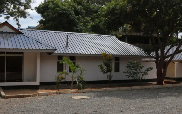 Harrys Guest house Wing A Kisumu Milimani