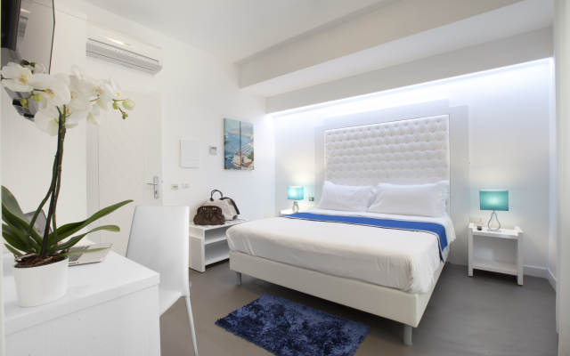 Tasso Suites & Spa