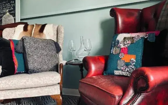 The Cnoc Hotel