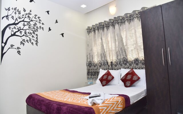 Hotel Royal Front Residency