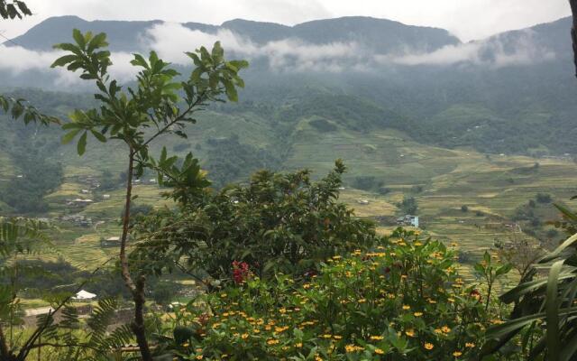 Hmong House - Sapa Homestay