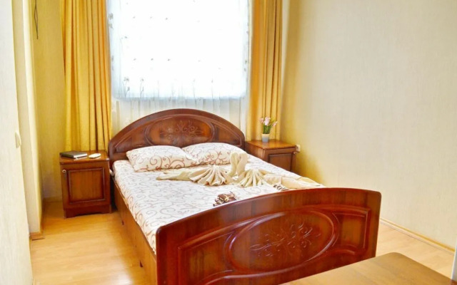 Guest house (Гест Хаус) на Фермерской