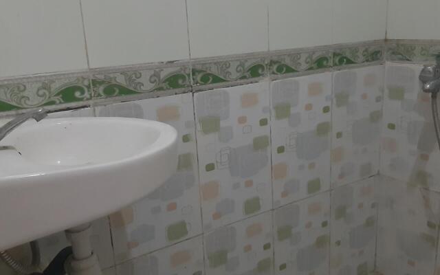 OYO 3449 Putri Garuda Syariah