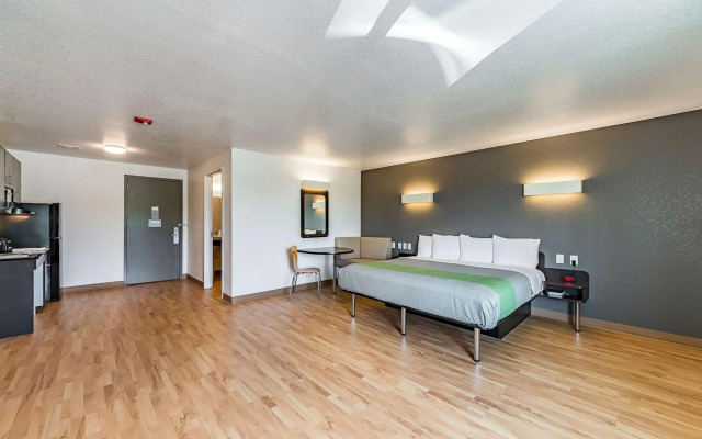 Studio 6 New Braunfels, TX