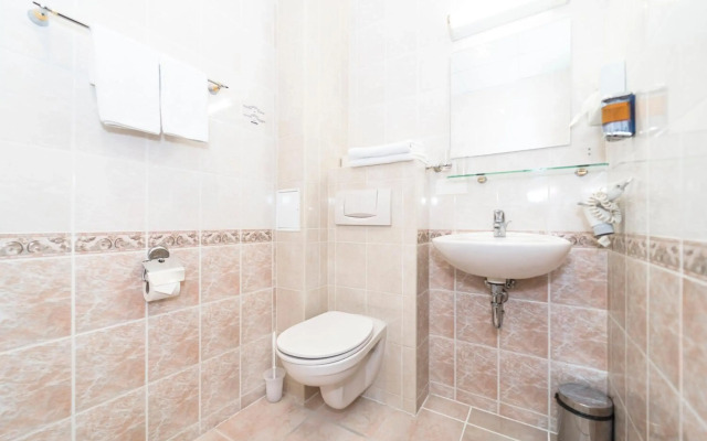 Kolonna Hotel Brigita
