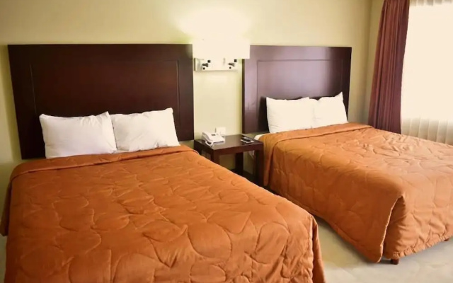 El Camino Hotel & Suites