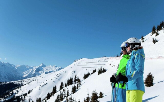 Cozy Apartment near Ski Area in Zell am See