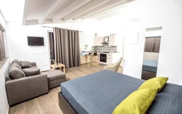 Studio in Comiso with WiFi 16 km from the beach