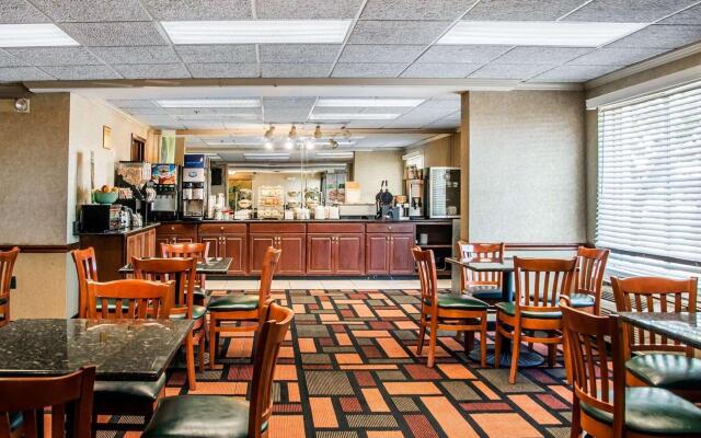 Quality Inn & Suites CVG Airport