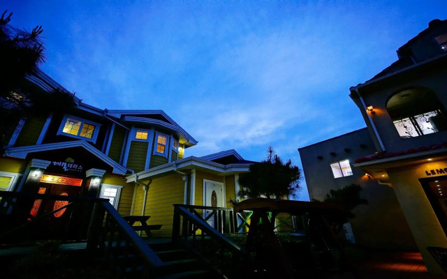 Buan lemon terrace pension
