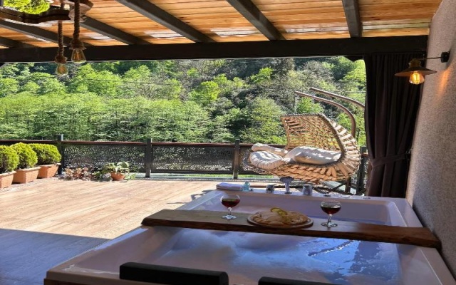 Ria Suit Bungalow