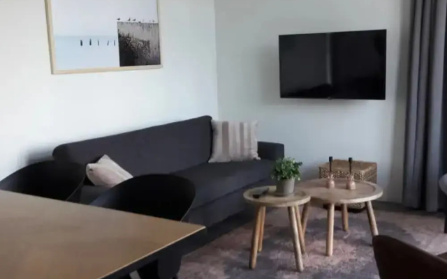 Modern Holiday Home With Dishwasher