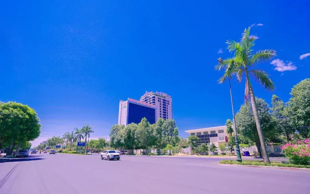 Cua Dong Luxury Hotel