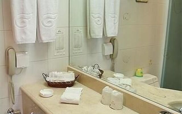 Shandong Yizheng Hotel