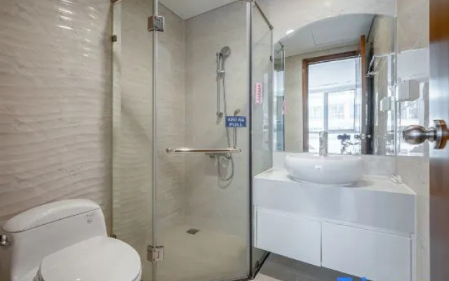 Vinhomes Chic Apartment - Ho Chi Minh