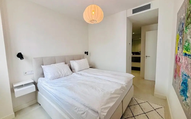 Apartment in Malaga With Pool Near the sea