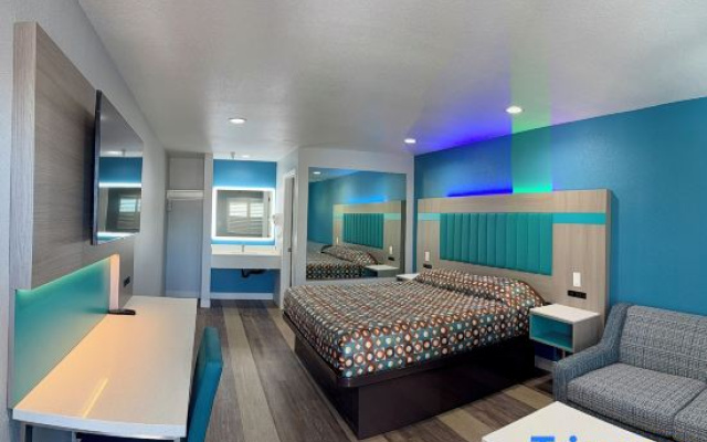 Royale Inn Motel