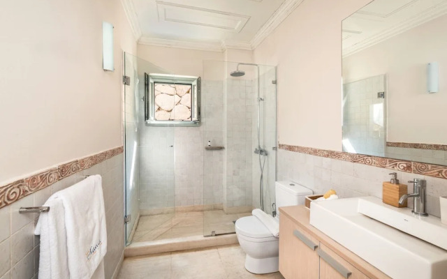 Luxurious Villa in Vasiliki with Swimming Pool & Hot Tub