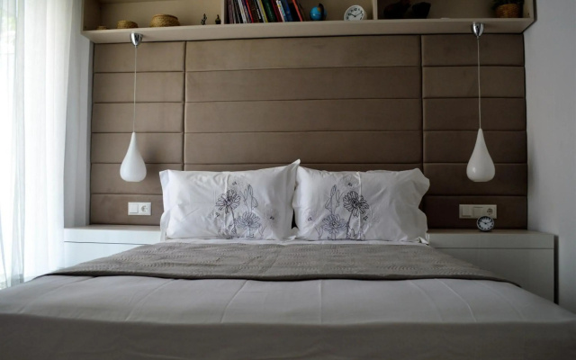 Athens Nest