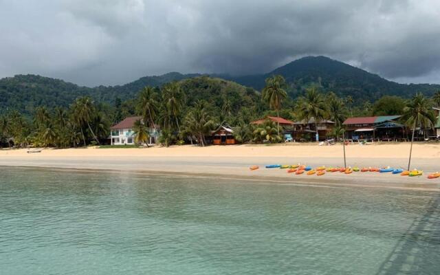 Tioman Santai Bistro Resort